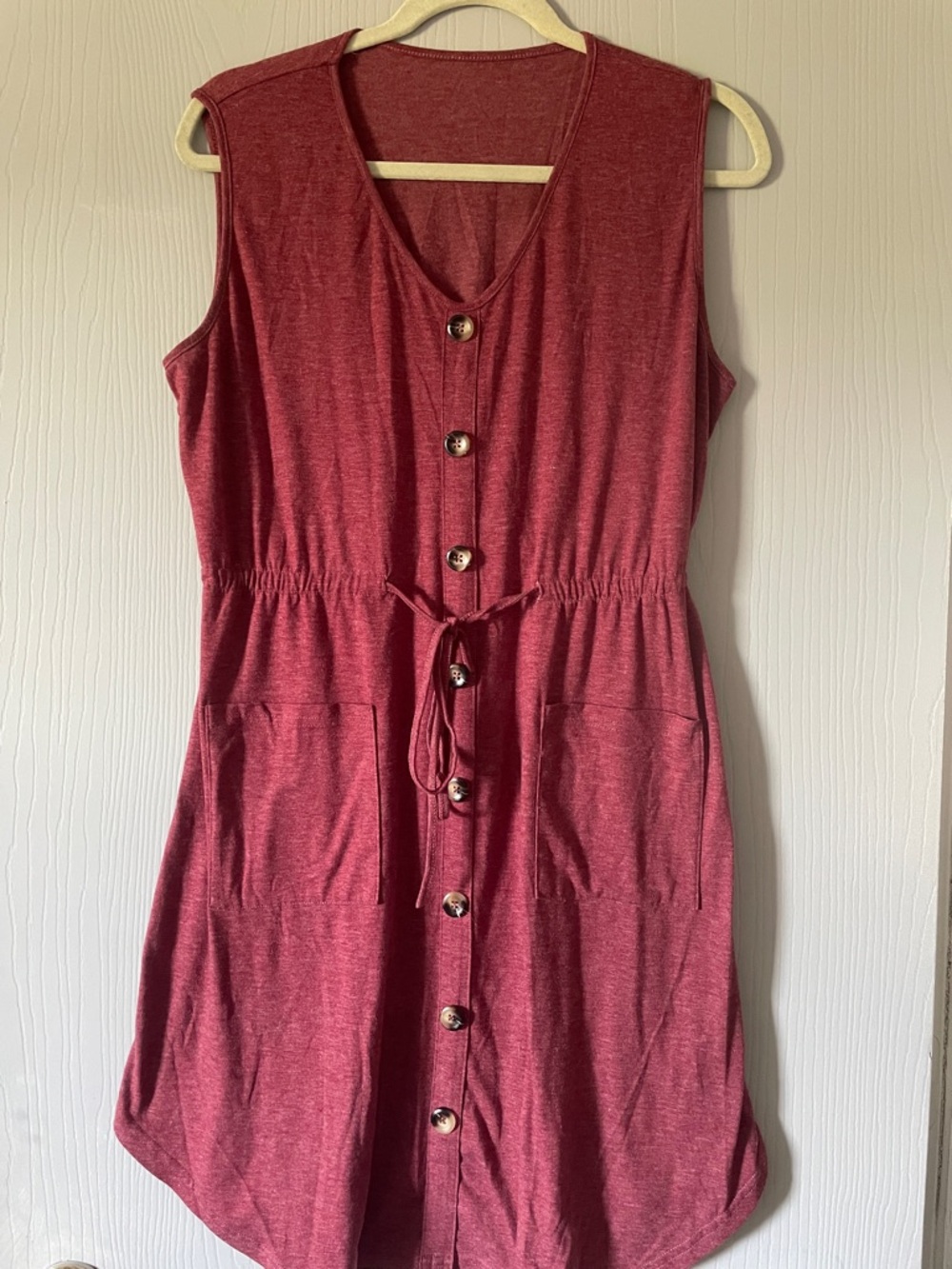 Cupshe Sleeveless Button-Front Red Drawstring Dress